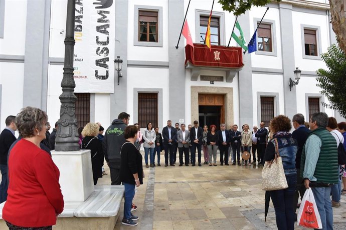 Minuto de silencio por el vecino fallecido durante el temporal de la gota fría