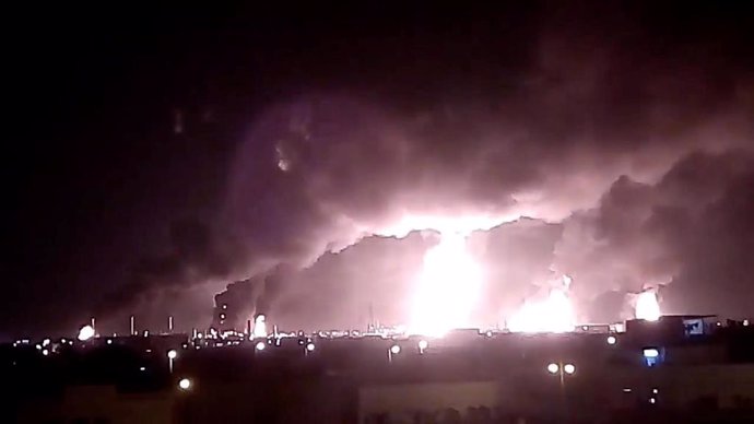 Imagen del ataque a las instalaciones de Aramco