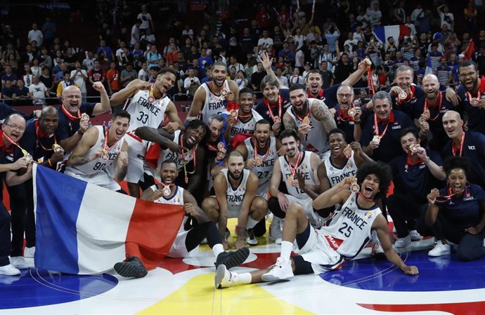 La selección de Francia ha conquistado la medalla de bronce en el Mundial de baloncesto de China ante Australia
