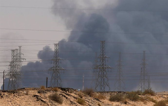 Instalaciones petroleras atacadas en Abqaiq