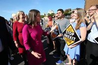 El Partido Liberal Demócrata se marca como objetivo oficial frenar el Brexit