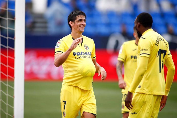 Gerard Moreno celebra un gol con el Villarreal CF.
