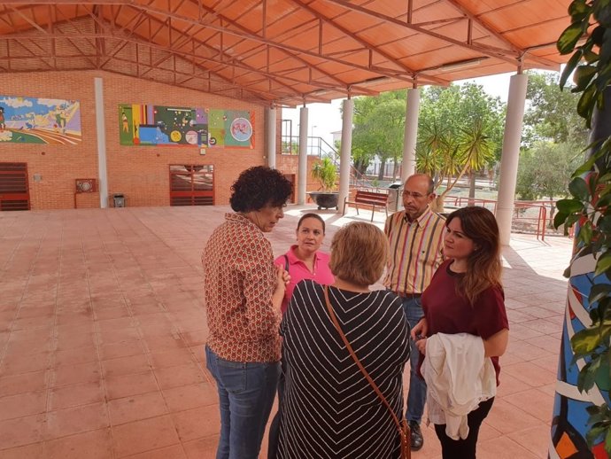 La consejera de Educación, Esperanza Moreno, visita centros educativos de Puerto Lumbreras y San Javier para conocer de primera mano la situación de los centros educativos