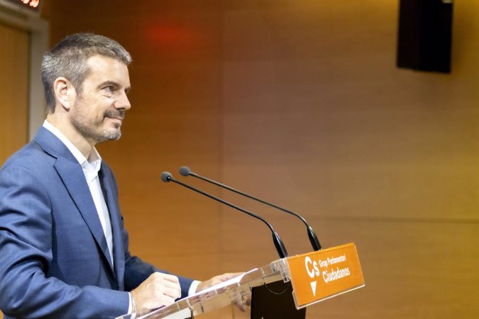 El diputat de Cs, Marc Pérez Ribas, en roda de premsa