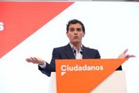 Rivera afavoriria la investidura de Sánchez si es compromet a no indultar els presos