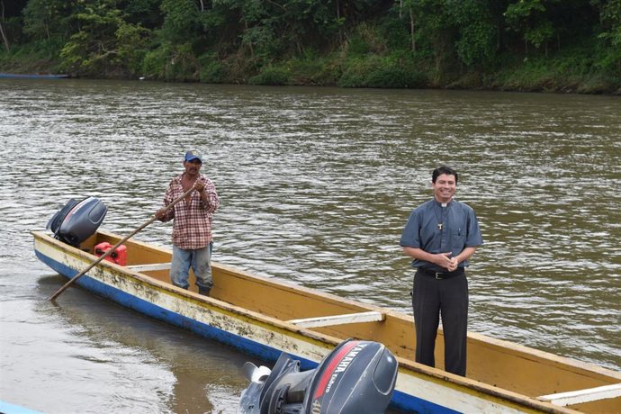El padre Cristóbal Gadea, sacerdote nicaragüense.