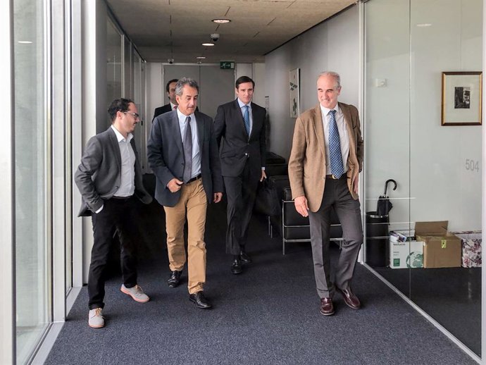 El Gobierno apoya los planes de crecimiento del Grupo Andros en Cantabria para l