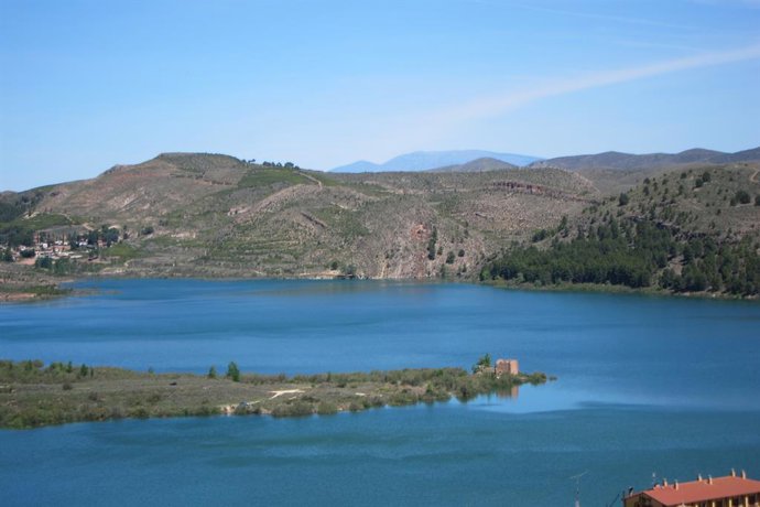Los embalses de la Cuenca del Ebro se encuentran al 50% de su capacidad