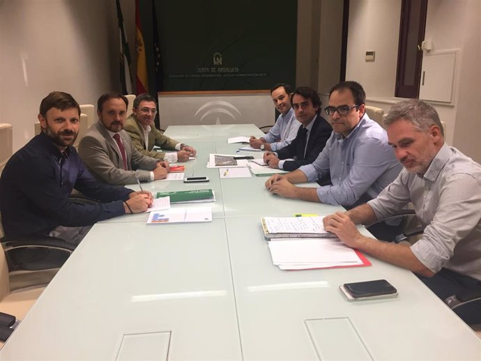 Reunión para avanzar en el plan de movilidad de Palmas Altas