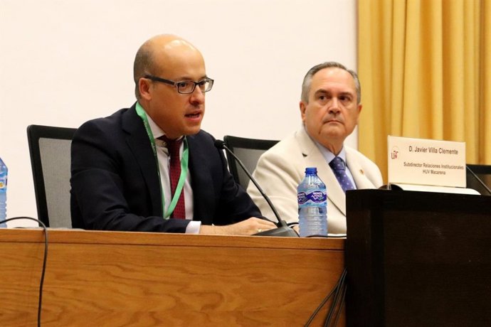 Acto de apertura del tercer curso de Medicina en el Hospital Virgen Macarena de Sevilla.