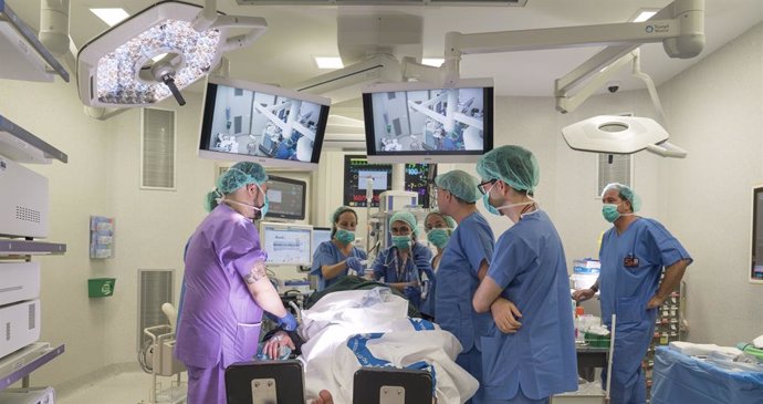 Entra en funcionament el nou bloc quirúrgic de l'Hospital de Bellvitge