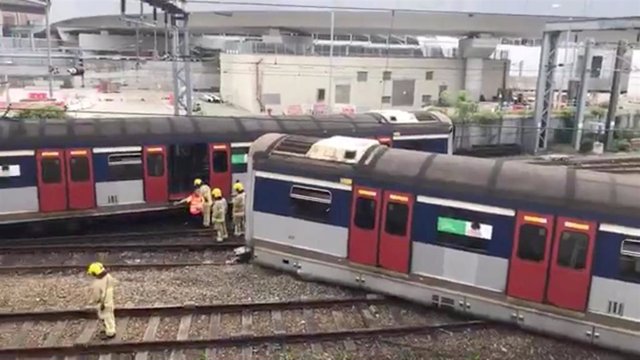 El descarrilamiento de un tren deja varios heridos en Hong Kong