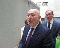 Investigan el origen del revólver utilizado en el triple crimen machista de Valga