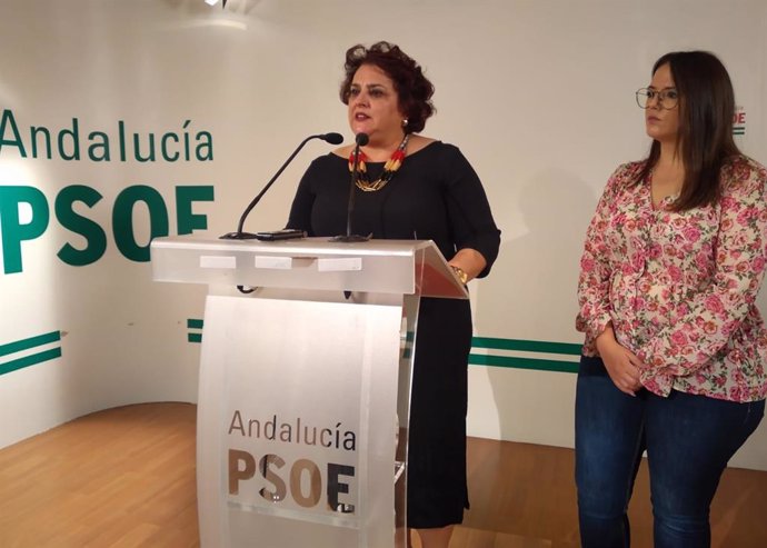 Teresa Jiménez y María Ramírez, en rueda de prensa