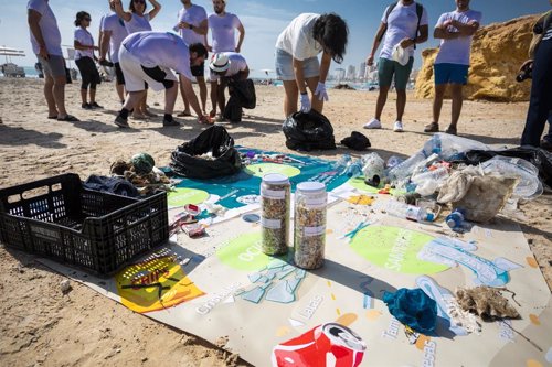 Jornada de limpieza de la costa y el fondo marino mediterráneo, enmarcada dentro de las estrategias de Sostenibilidad y Voluntariado de LG Electronics, y responde a la campaña ‘Smart Green’ de LG