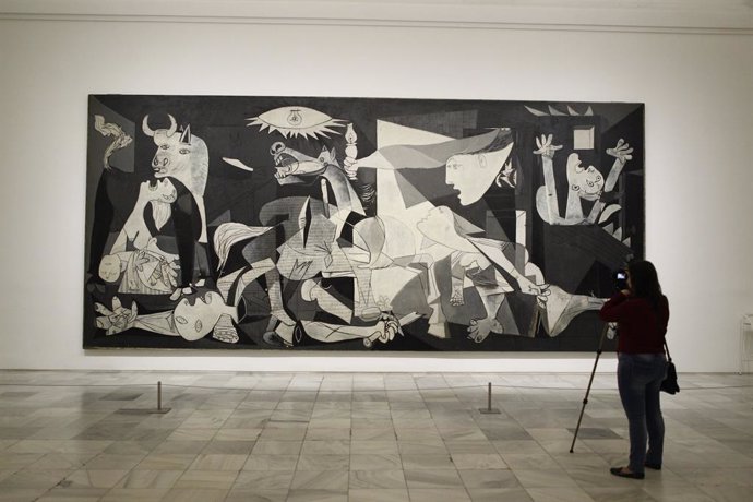 Presentació de l'exposició dedicada a commemorar el 80 aniversari del Guernica de Pablo Picasso