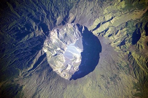 Cráter del Volcán Tambora