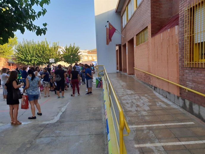 El colegio San José de Calasanz de Alquerías (Murcia) retoma las clases tras las inundaciones