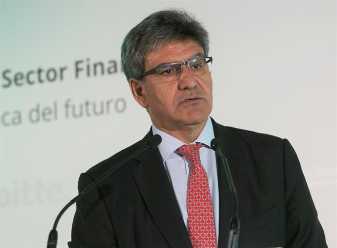 El consejero delegado de Santander, José Antonio Álvarez, durante el XXVI Encuentro del Sector Financiero organziado por Deloitte, Sociedad de Tasación y ABC.