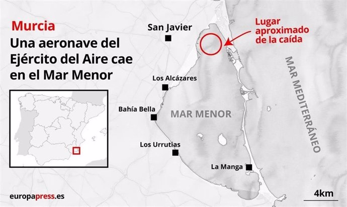 Mapa que indica el punto aproximado en el que una aeronave de la Academia General del Aire (AGA) se ha estrellado en el Mar Menor.