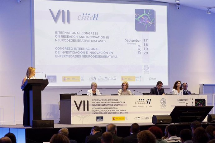 La Reina Sofía en la inauguración del VII Congreso Internacional de Investigación e Innovación en Enfermedades Neurodegenerativas en el Museo Príncipe Felipe de Valencia (España), a 18 de septiembre de 2019.