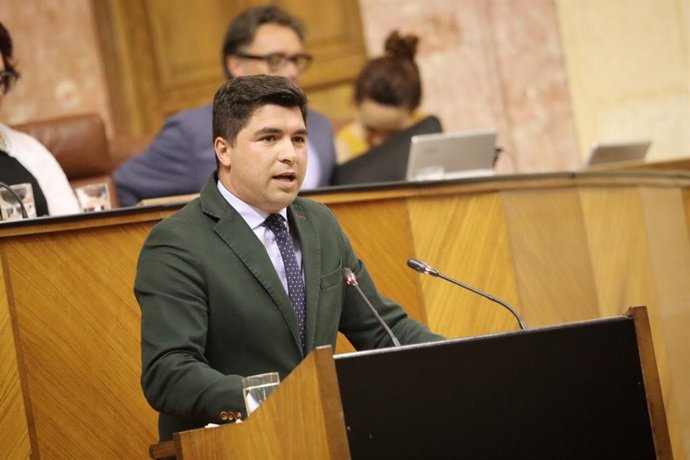 El Parlamento aprueba por unanimidad en comisión una iniciativa de Cs relativa a