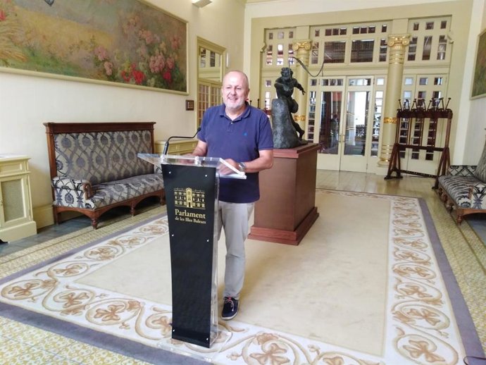 El portaveu de MÉS per Mallorca al Parlament balear, Miquel Ensenyat.