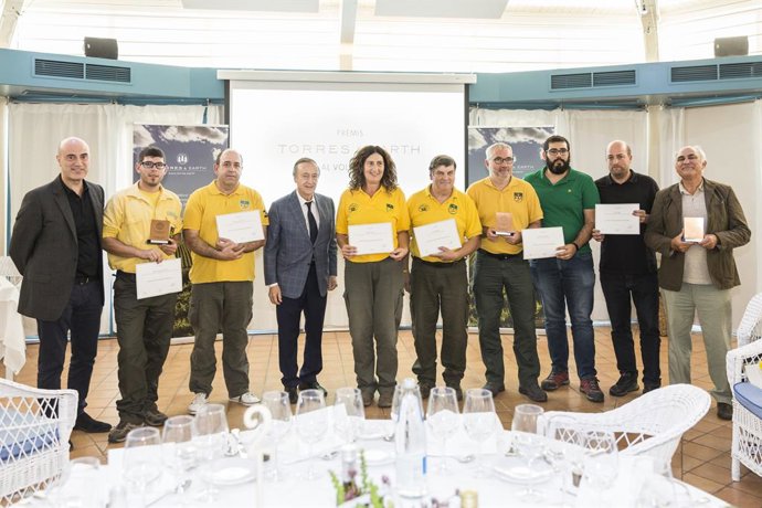 Agro.- Familia Torres reconoce la contribución de las ADF de Catalunya contra el