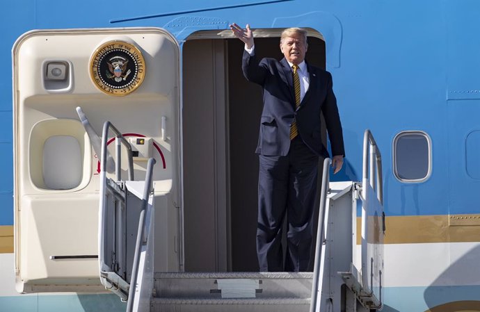El president Donald Trump a l'Air Force One.