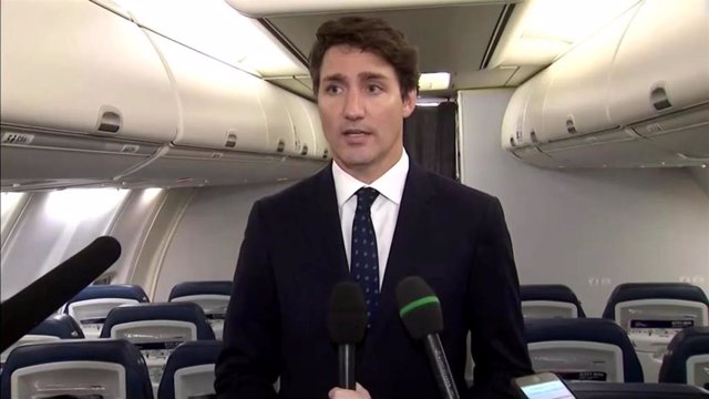 Justin Trudeau en la rueda de prensa tras la difusión de la foto.