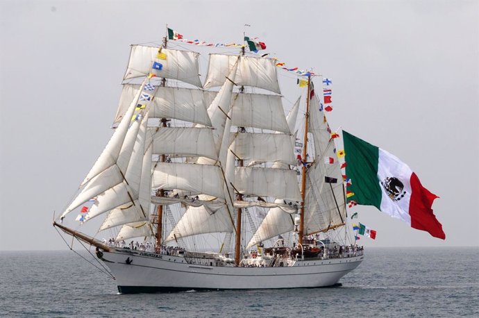 El Buque Escuela 'Cuauhtémoc' de la Armada Mexicana hace escala este sábado en L