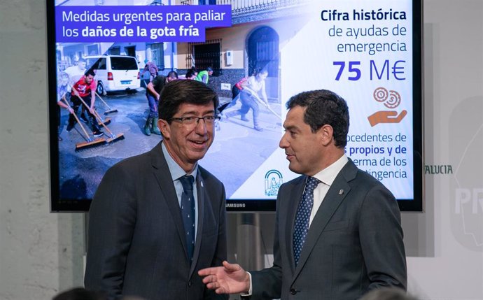Juan Marín y Juanma Moreno en el Palacio de San Telmo tras aprobar ayudas para paliar los efectos de la gota fría en Andalucía