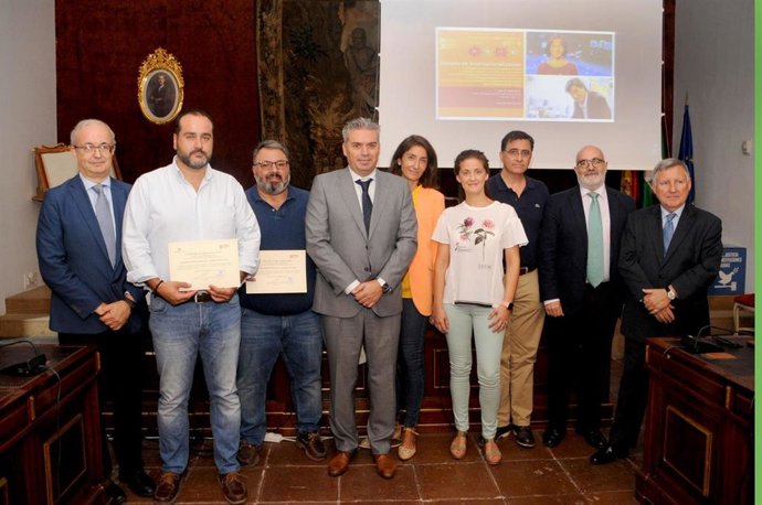 Montoro (centro), en la clausura el programa formativo online de Gestión Internacional de la pyme