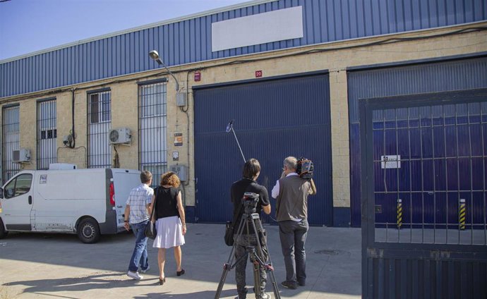 SEVILLA, 27.08.19.  Pol. Ind. El Pino. Par 31. Nave 20. Imágenes de recursos de Magrudis, la empresa que vendió la carne mechada contaminada.