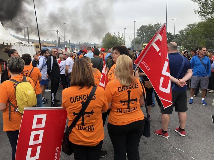 Inicio de la marcha a pie contra el cierre de Vesuvius
