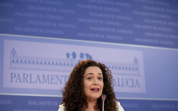 Rueda de prensa de la portavoz del Grupo Parlamentario de Adelante Andalucía, Inmaculada Nieto.