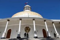 La Mesa Nacional aclara que no hay fecha para la vuelta de los diputados 'chavistas' al Parlamento de Venezuela