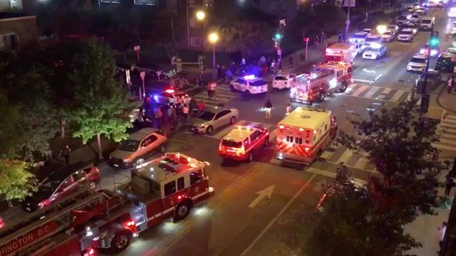 Varias ambulacias tras un tiroteo en una calle de Washington D.C.