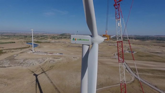 Zaragoza.- Iberdrola inicia la instalación de los aerogeneradores en el parque eólico El Pradillo