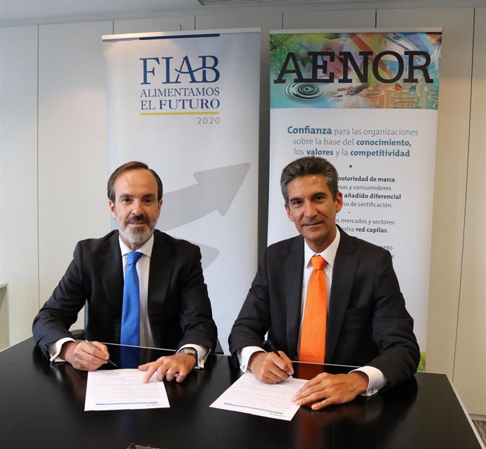 FIAB y Aenor firman un convenio que fomentará el conocimiento y uso de estándares de normalización