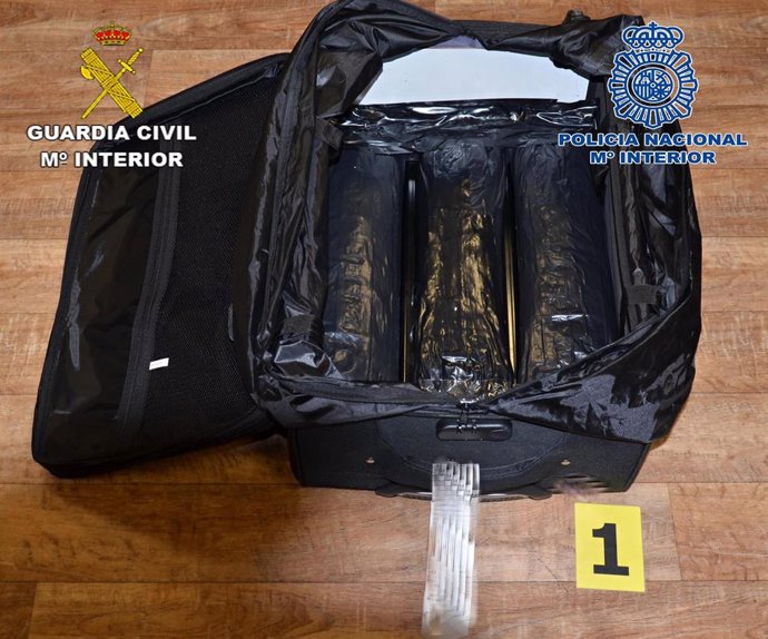 Heroína decomisada a dos grupos que introducían heroína en los narcopisos del Raval