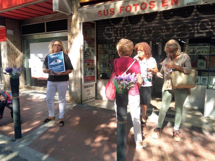 Protesta de comerciantes del barrio barcelonés de Sant Antoni