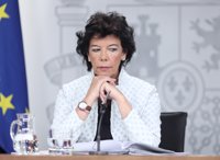 Celaá reclama el "voto" que les permita dar el impulso definitivo que "necesita España"