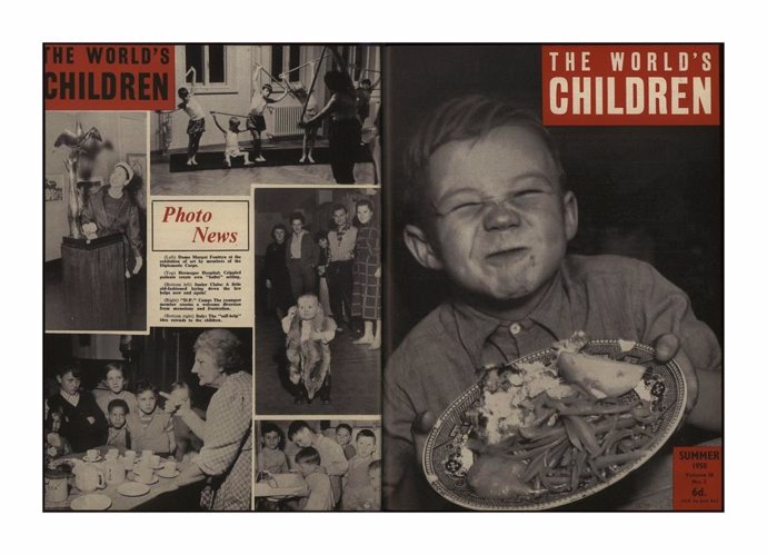Una de las fotografías de la exposición de Save The Children 'La infancia marca. Cien años defendiendo los derechos de los niños y las niñas'