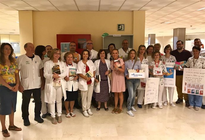 El Hospita Torrecárdenas de Almería pone en marcha el programa 'Yo leo, yo me cuido'