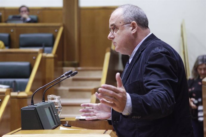 El portavoz parlamentario del PNV, Joseba Egibar, en una comparecencia parlamentaria