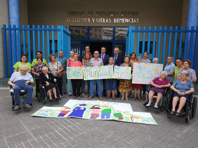 Celebración del Día Mundial del Alzheimer en la Asociación San Rafael de Alzheimer y Otras Demencias de Córdoba