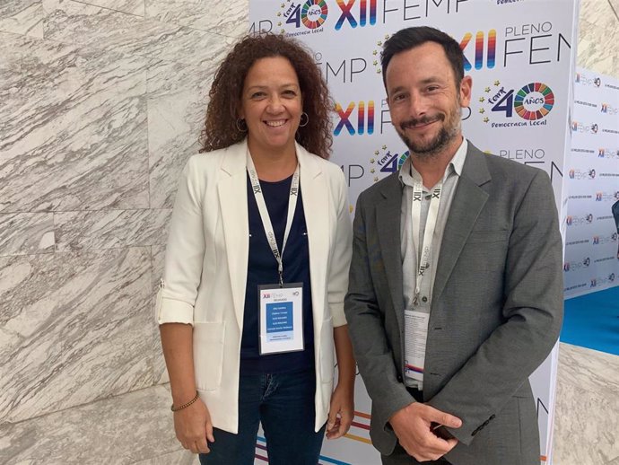 La presidenta del Consell de Mallorca, Catalina Cladera y el secretario de Política Municipal del PSIB y alcalde de Ibiza Rafa Ruiz, como nuevos miembros del Consell Territorial de la FEMP.
