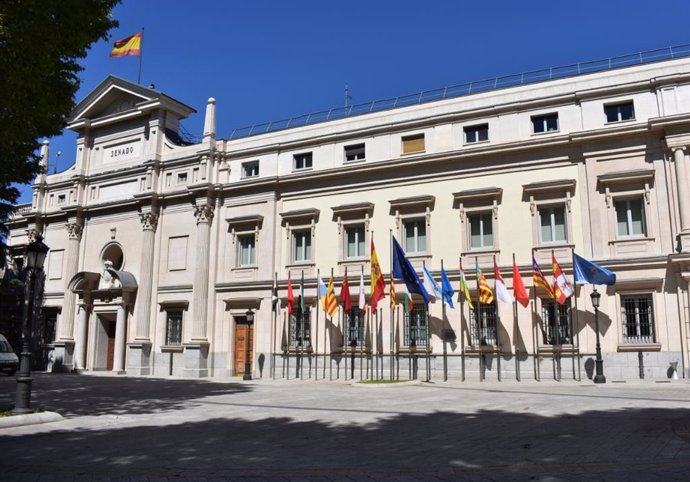 Imagen del exterior y fachada del Senado