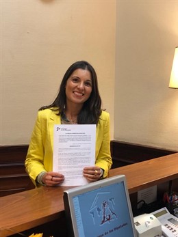 Soraya Mayo registra las iniciativas parlamentarias